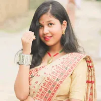 Tere mast mast do ne by Anushka