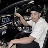 user_m696