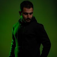 Jalaakater الو ما اسمع صوتك