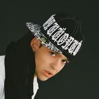 ФИНАНСОВО НЕГРАМОТНЫЙ