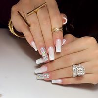 guness_nail_art