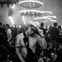 original sound - laravemx_