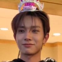 Awit Lods Heeseung