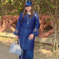 khushbuhossain1