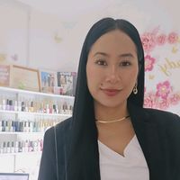 ladynailsart12