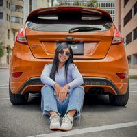 nicoleeeev19