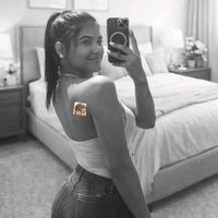 naiomi_77