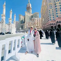 HIDUP ITU KERAS KAWAN ADA UANG KITA DIPANDANG TAK