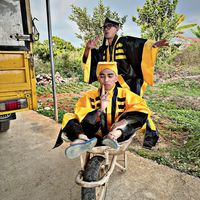 nhạc nền - LHH