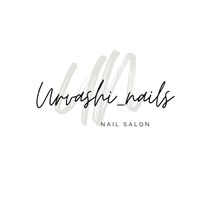 urvashi_nails