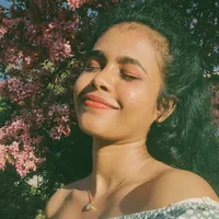Hinawenna Bari Tharamata Cover