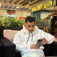 najiimbou
