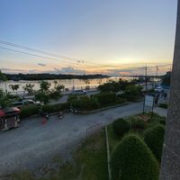 pee_12580
