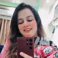 ayesha_khan740