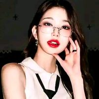 yumi_custodio