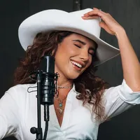 Tocando Em Frente Paula Fernandes