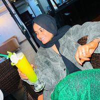 shuu_hennah_mwanza
