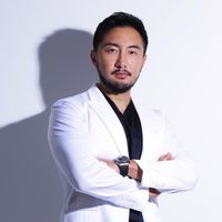 オリジナル楽曲 - 鉄 鑠 先生|鼻整形のカリスマ医