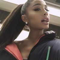 aprettybrunette