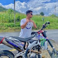 manish_chhetry0