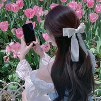 nhạc nền - Hoàng T Phương