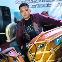 suara asli - M. YOVIE