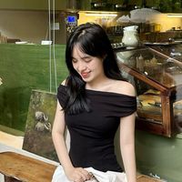 h_ngan1027