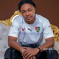 lareinetoureofficiel