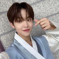 nhạc nền - 12 viên kim cương