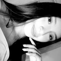 mily_velasque