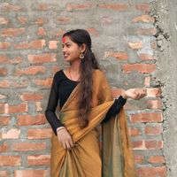 radhika__yadav10