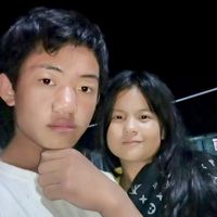 nhạc nền - tsis thov hlub leej twg lawm o