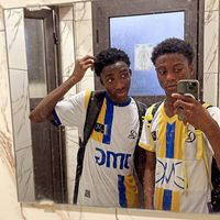 lewis_officiel7