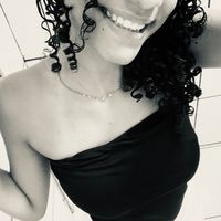 juuliaayzz