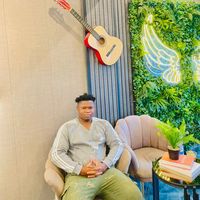 bare_le_king