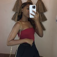 shenille_tovela