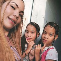 las.gemelas.y.su.mami.3