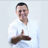 charlysarevalosullanero
