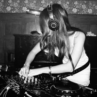 Type Shi Travis Scott