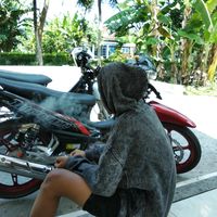 suara asli - Ri Yan