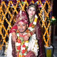 naresh_love_aarti_143
