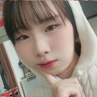 user692617786956