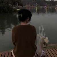 nhạc nền - Thợ săn mặt trời