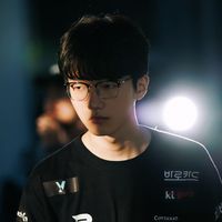 nhạc nền - Perfectio-Hưn Giang bế PerfecT