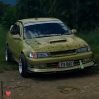 ___that__corolla__guy__