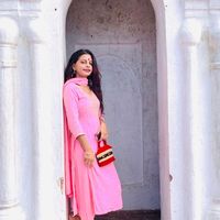 samjhana_neupane3