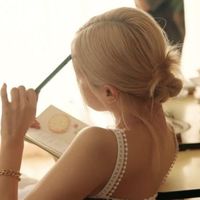 những vì tinh tú trong đôi mắt em.