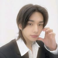 .luvhwangix