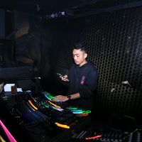 suara asli - agustia remix
