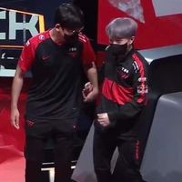 nhạc nền - Ní Emma